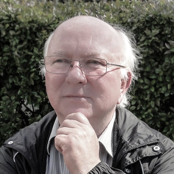 dr Krzysztof Szamburski